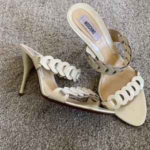 MOSCHINO HIGH HEELS CREAM